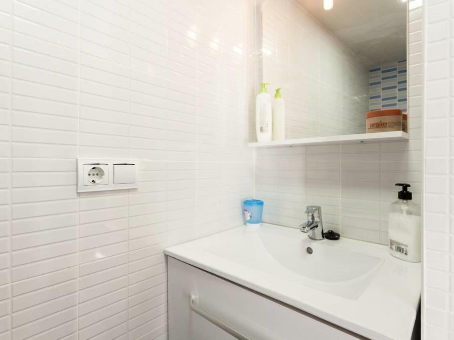 Apartamento Cerca De La Playa Valence Extérieur photo
